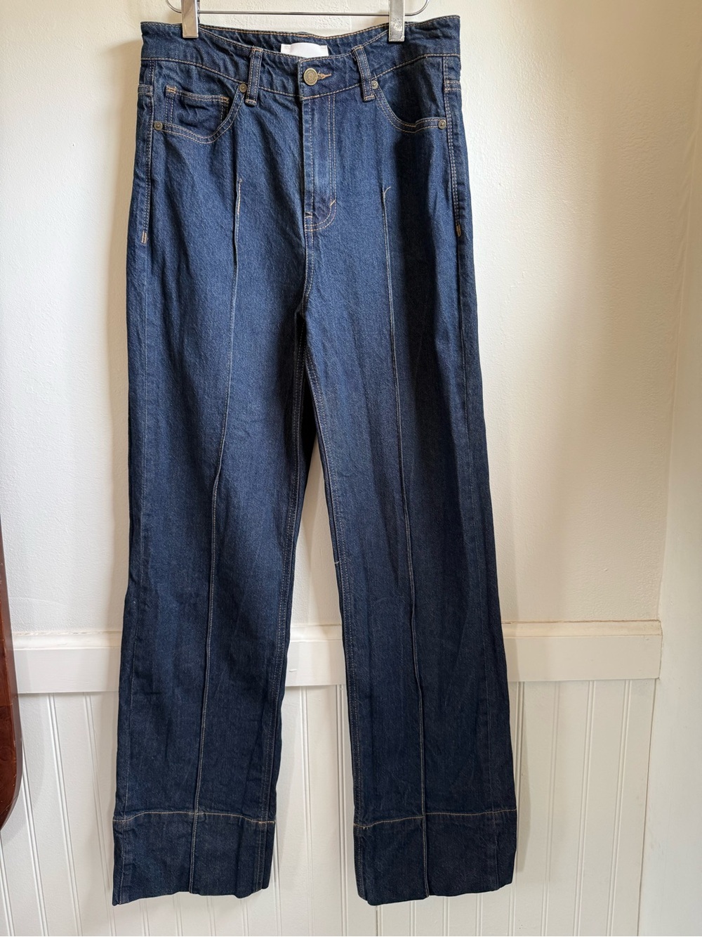 Habitual Straight-Leg Dark Wash Blue Jeans size 6 - 28 - Picture 2 of 10
